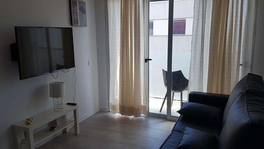Cozy & Confortable Junior Suite By Bristo Sunset # Good Wifi, Terrace And Pool Коралео Екстериор снимка